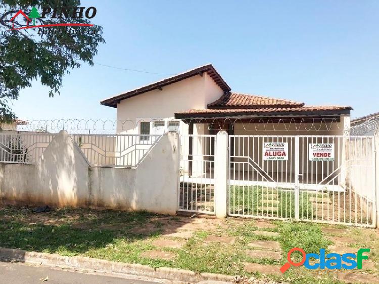 Casa localizada no Bairro Jardim Botânico