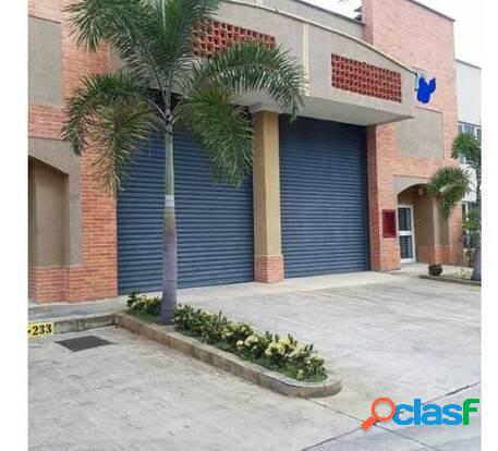 EXCELENTE GALPÓN DE 284 METROS EN ALQUILER - NAGUANAGUA