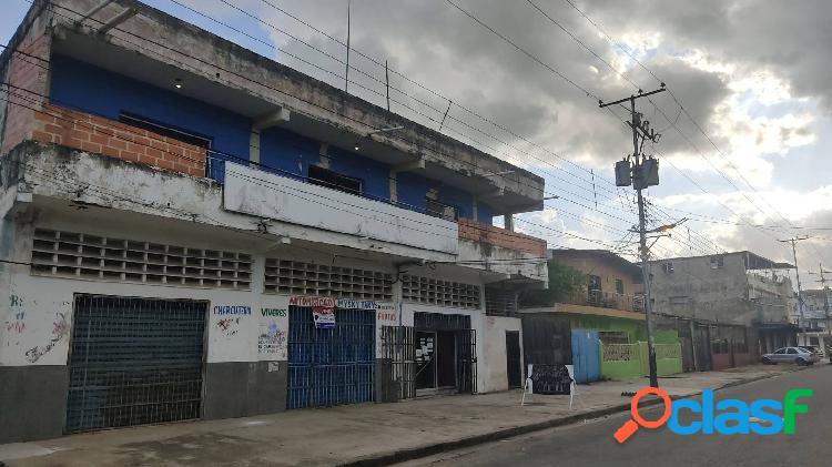 Local Comercial y Fondo de Comercio en Venta en Los