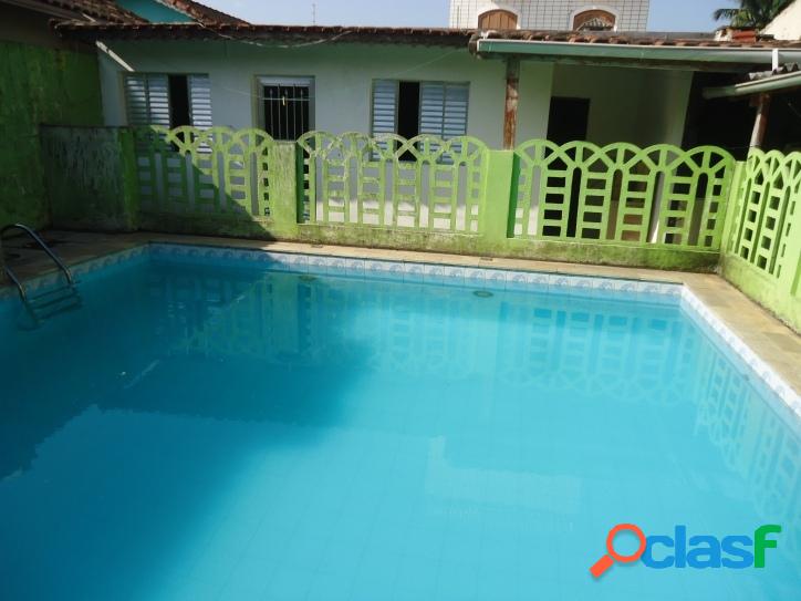 Pousada com piscina - ótimo acabamento - AVIAÇÃO