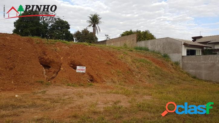 Terrenos localizados no Centro