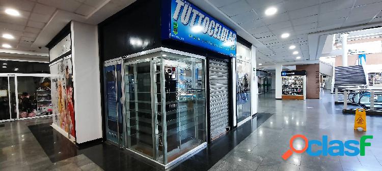 Venta Local Comercial En El Centro Comercial El Cristal