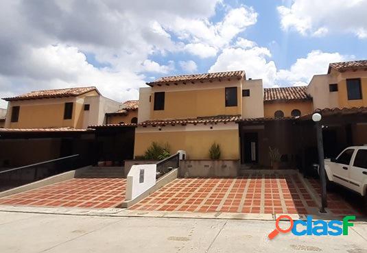 Venta de Casa-Quinta en Terrazas de Montealegre- Tazajal.