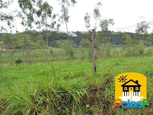 Área com terrenos entre 5.000 m² á 6.000 m².