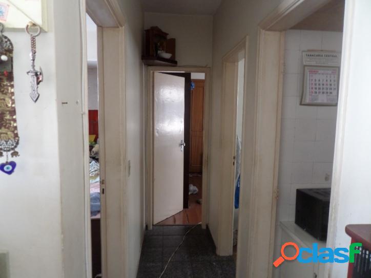 Apartamento 2 dormitórios, garagem fechada, Ponta da Praia
