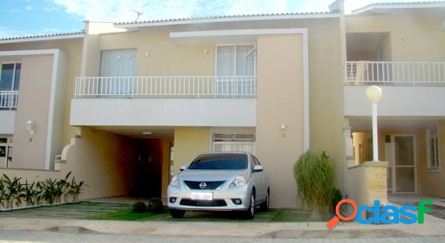 Casa em condomínio à venda na Lagoa Redonda.