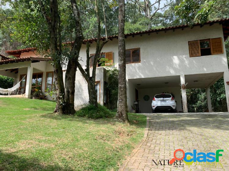 Casa na Granja Vianna - Locação e Venda - tranquilidade e