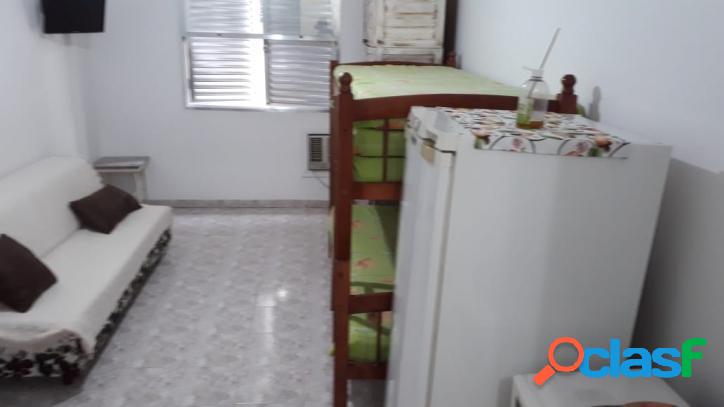 Kitnet reformada,1 vaga, Ponta da Praia,Santos