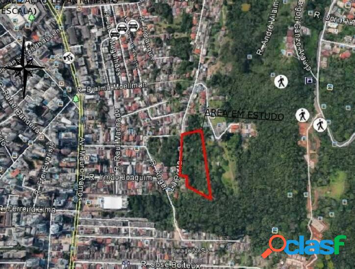 Área de 10.042,61 no Centro de Florianópolis