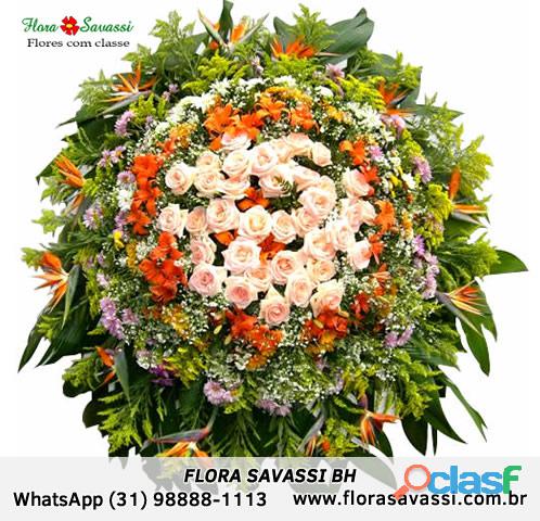Contagem MG floricultura entrega coroa de flores em