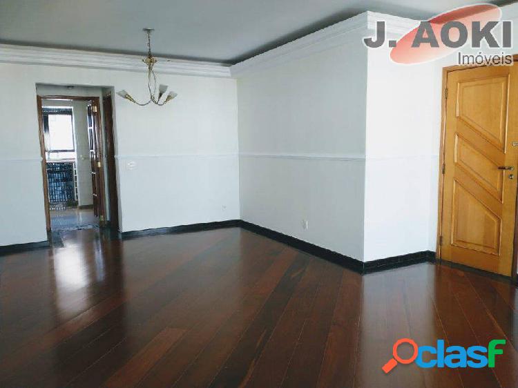 Apartamento para aluguel possui 125 m² com 3 quartos