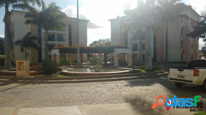 Apartamento residencial à venda, Santa Mônica, FSA-Ba.