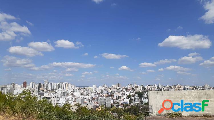 CASA MARAVILHOSA NO BAIRRO MANOEL VALINHAS