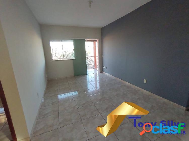 Excelente apartamento de 2 quartos no Jardim Flamboyant em