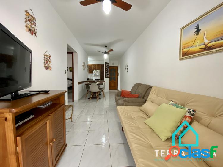 Apartamento com 2 dormitórios sendo 1 suíte na Praia do