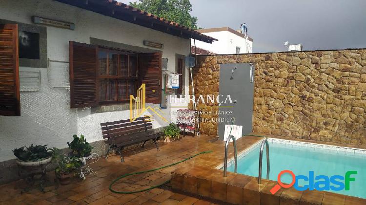 Ótima casa linear em condomínio na Taquara !!!