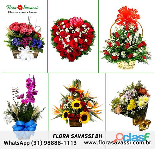 Pará de Minas MG floricultura buquês arranjos flores cesta