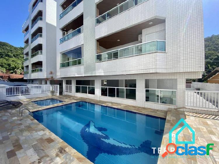 Apartamento na alto Padrão na Praia das Toninhas com