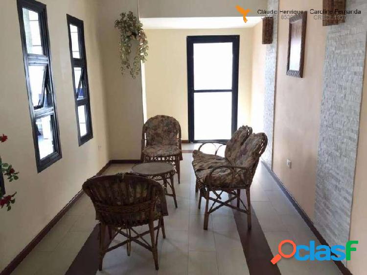 Apartamento com 1 Quarto à Venda, 50 m² por R$ 183.900