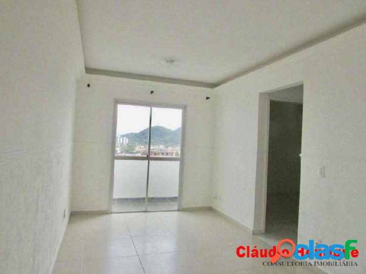 Apartamento com 2 Quartos à Venda, 56 m² por R$ 220.000