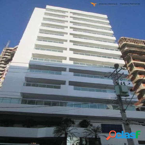 Apartamento com 2 Quartos à Venda, 70 m² por R$ 294.000