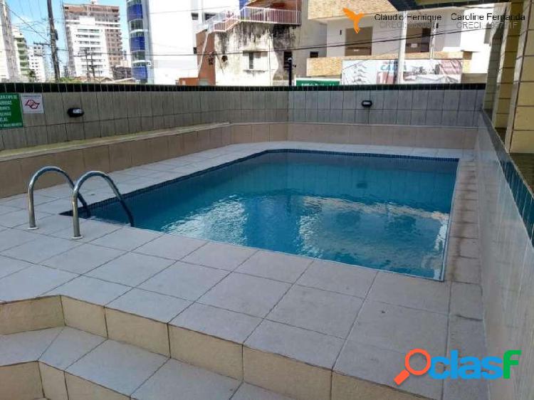 Apartamento com 2 Quartos à Venda, 75 m² por R$ 223.800