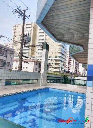 Apartamento com 3 Quartos à Venda, 146 m² por R$ 650.000