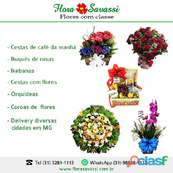 Floricultura flores cesta de café e coroas em Passa Tempo