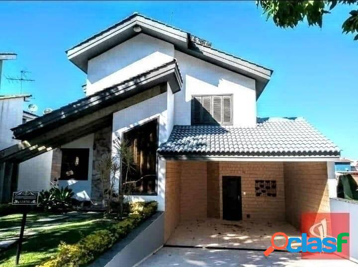 Maravilhosa Casa em condomínio Arujá V.