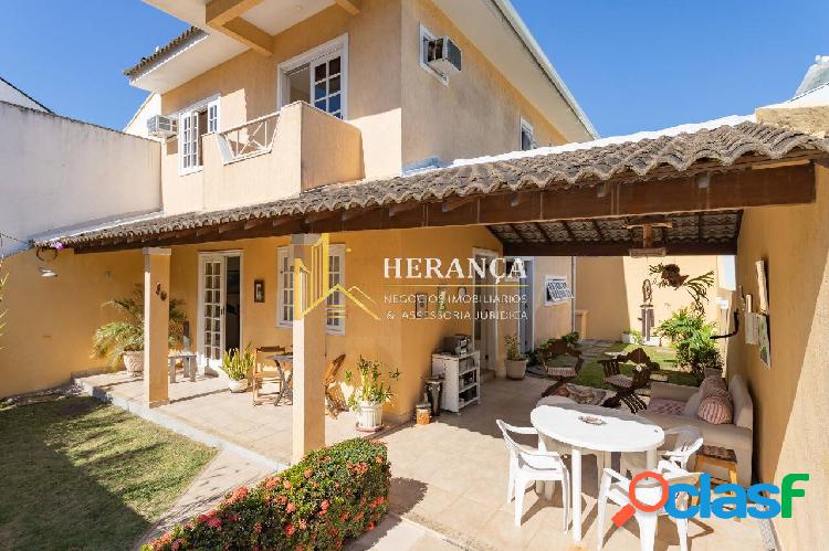 Casa de condomínio em Vargem Pequena com 4 Quartos !!!