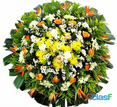 Mário Campos MG Floricultura entrega coroas de flore em