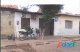 Casa com suíte no Centro