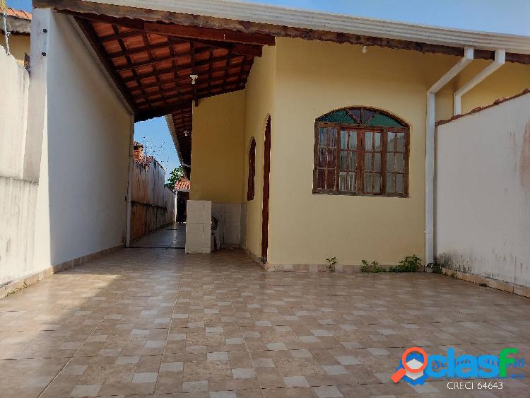 OPORTUNIDADE !!! CASA- 3 DORM - 2 SUÍTES - 600 MAR