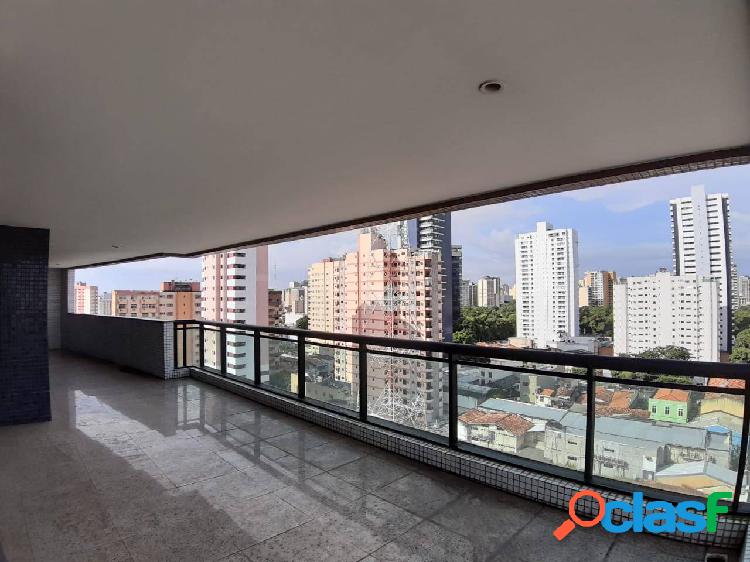 Apartamento 4 suítes, 3 vagas de garagem, 286m²