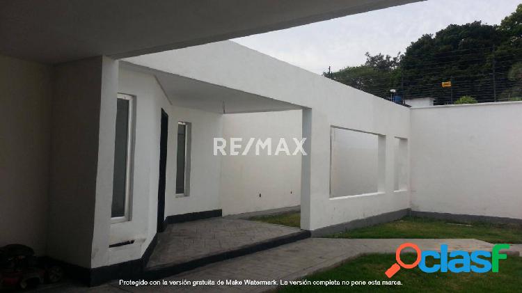 Casa en venta ubicada en Guaparo Calle Cerrada Con