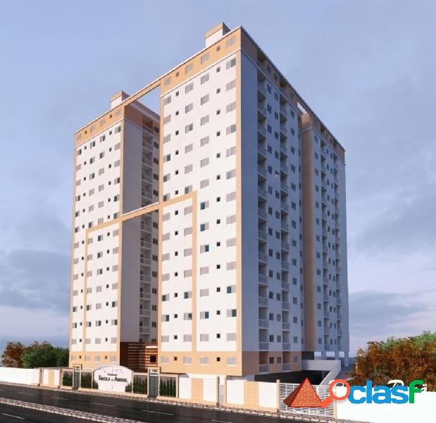 APARTAMENTOS COM 02 DORMITÓRIOS, SACADA E LAZER COMPLETO