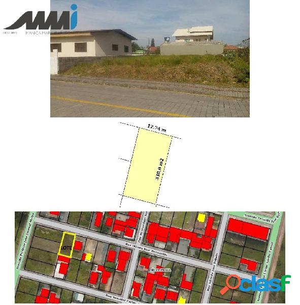 Terreno 338m² na Meia Praia, Navegantes