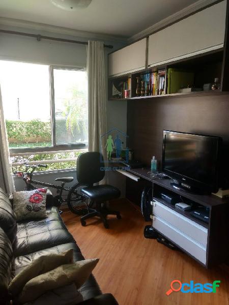 Vende-se apartamento no Condomínio Morada dos Pássaros,