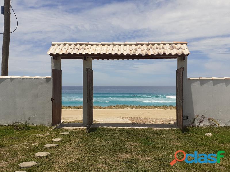 Vendo casa de frente p Praia em Figueira Arraial do Cabo