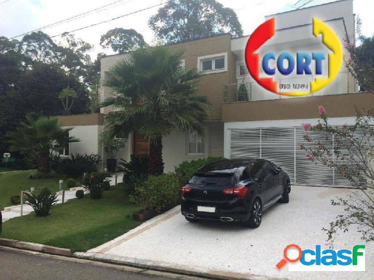 Venda de casa com frente para a reserva do condomínio