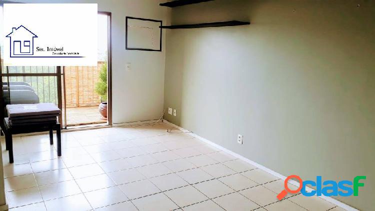 Apartamento 4 quartos e varanda - Camotim/ Estrada dos