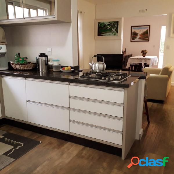 Excelente Casa em Barreiros 5 dormitórios