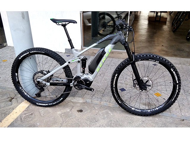 Mountain Bike Elétrica Sense Impulse E-Trail EVO