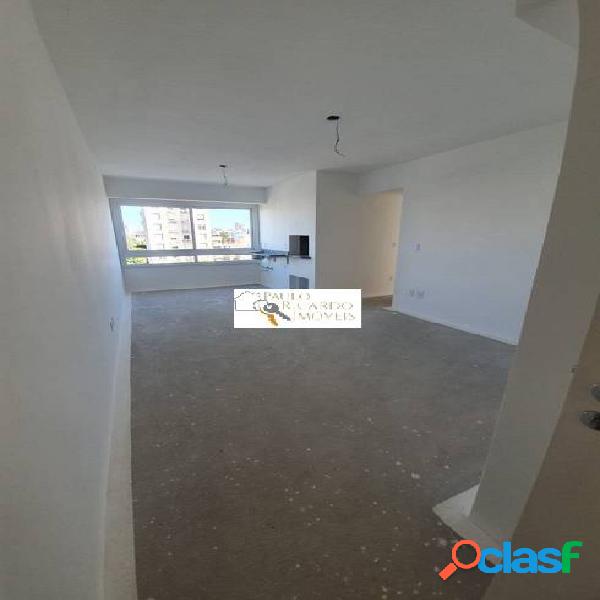 Apartamento 2 Dormitórios com Suite 2 Vagas 72m² no Bairro