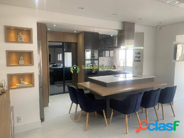 Apartamento alto padrão com condomínio 3 suítes (Centro)
