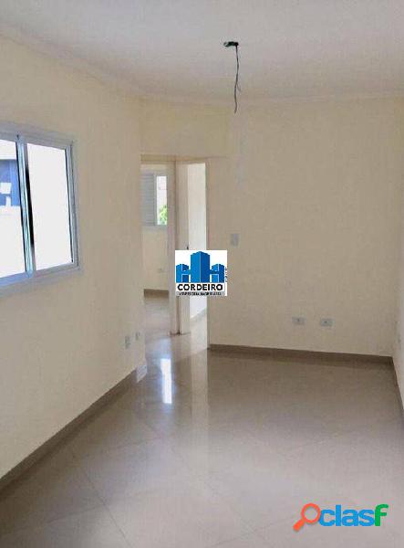 Apartamento sem Condomínio de 02 Dormitórios em Santo