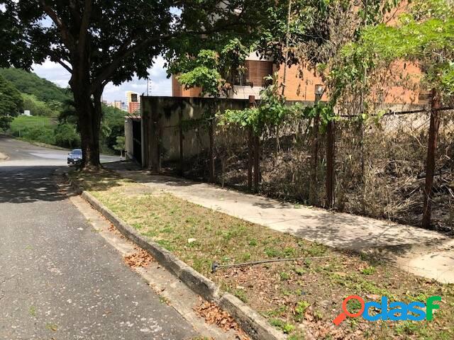 Se Vende Terreno residencial Multifamiliar en La Trigaleña.
