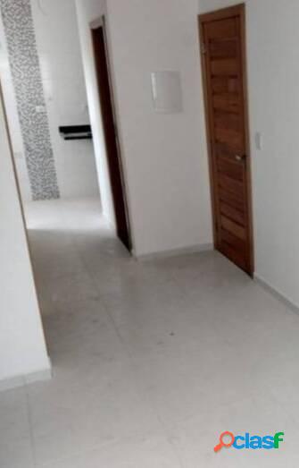 Sobrado com 02 dormitórios em condomínio fechado - São
