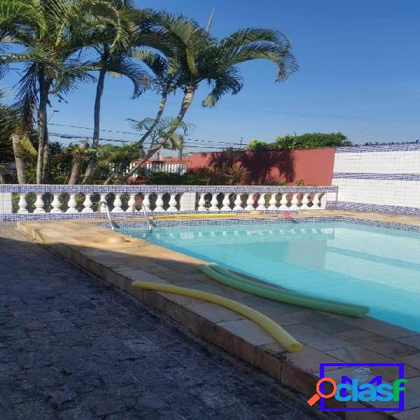 Vendo casa no litoral paulista 3 dormitórios 8 vagas