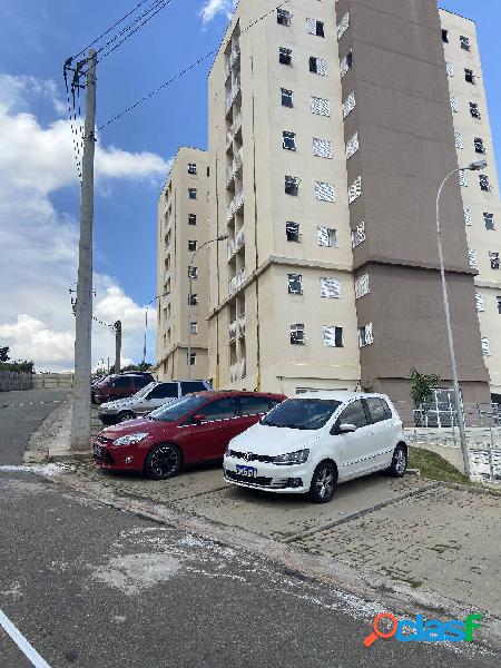 VENDE-SE ÓTIMO APARTAMENTO NO CENTRO DE PIRAPORA DO BOM